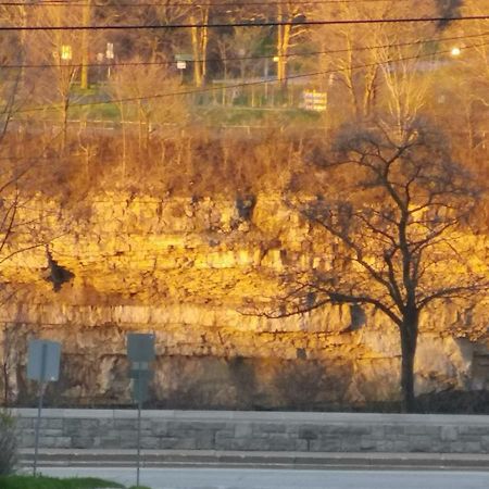 Your Oasis In Niagara Falls Canada Екстер'єр фото